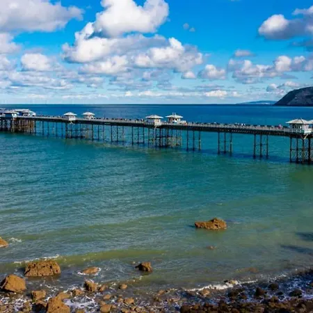 Carmen Sylva Studio Flat Llandudno Sea Front F7 Exterior foto